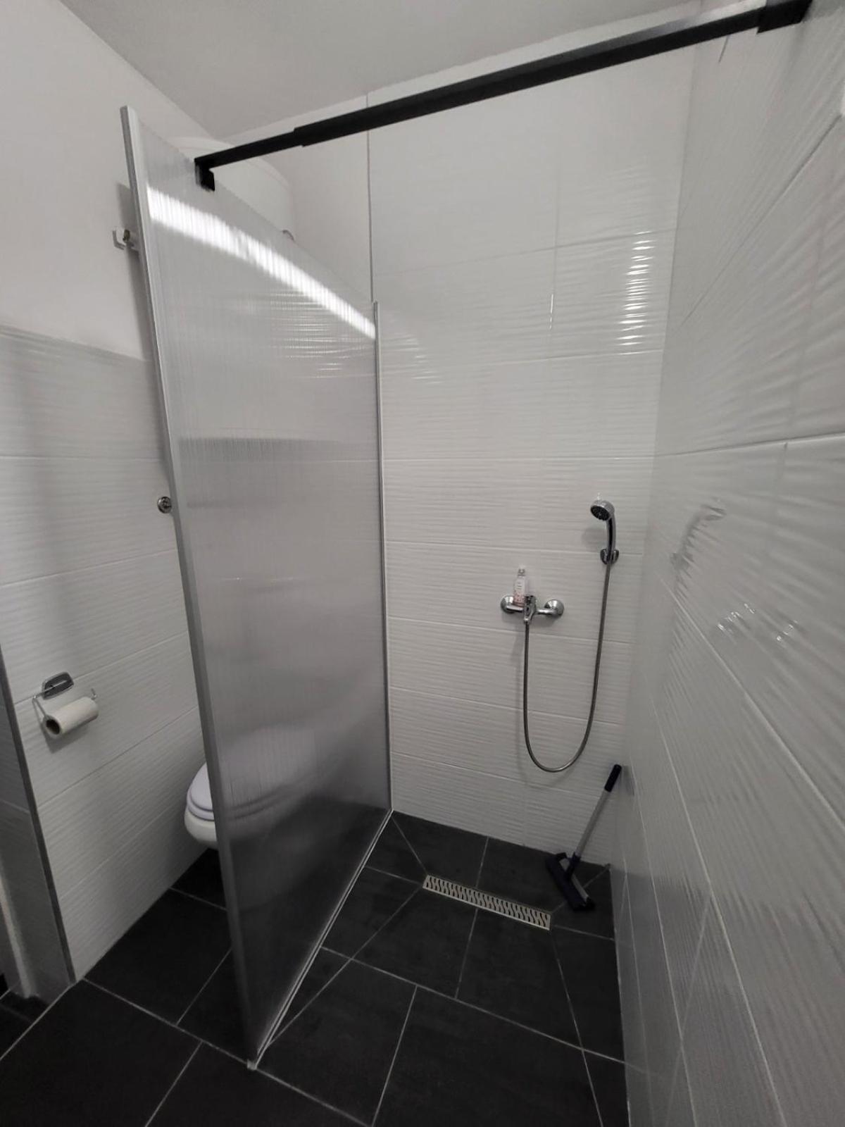 Apartma Jelena Apartment Копер Екстериор снимка