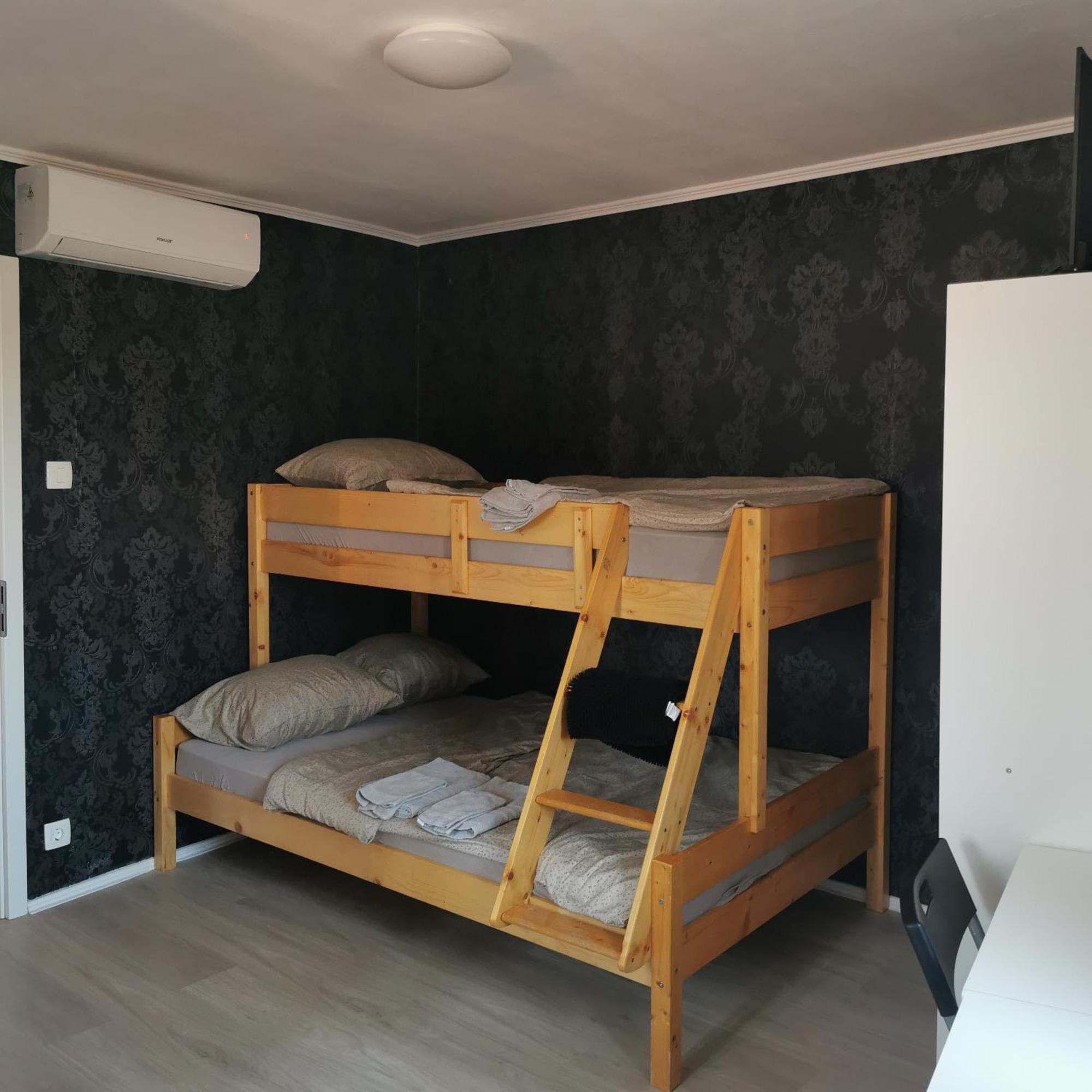 Apartma Jelena Apartment Копер Екстериор снимка